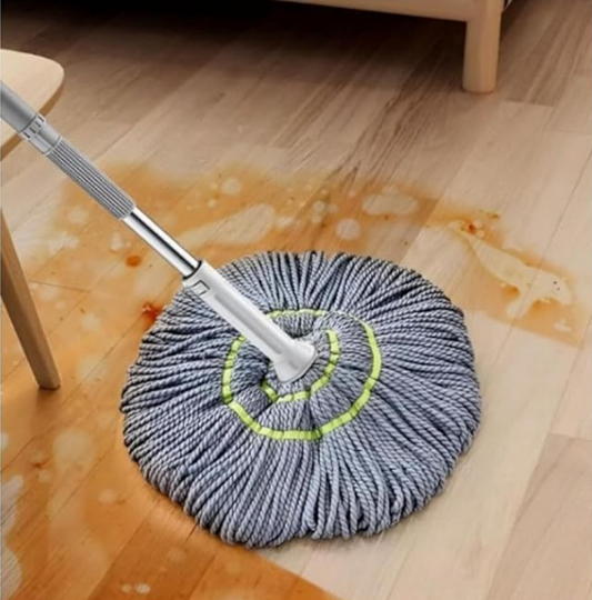 Self-twisting Water Rotating Mop